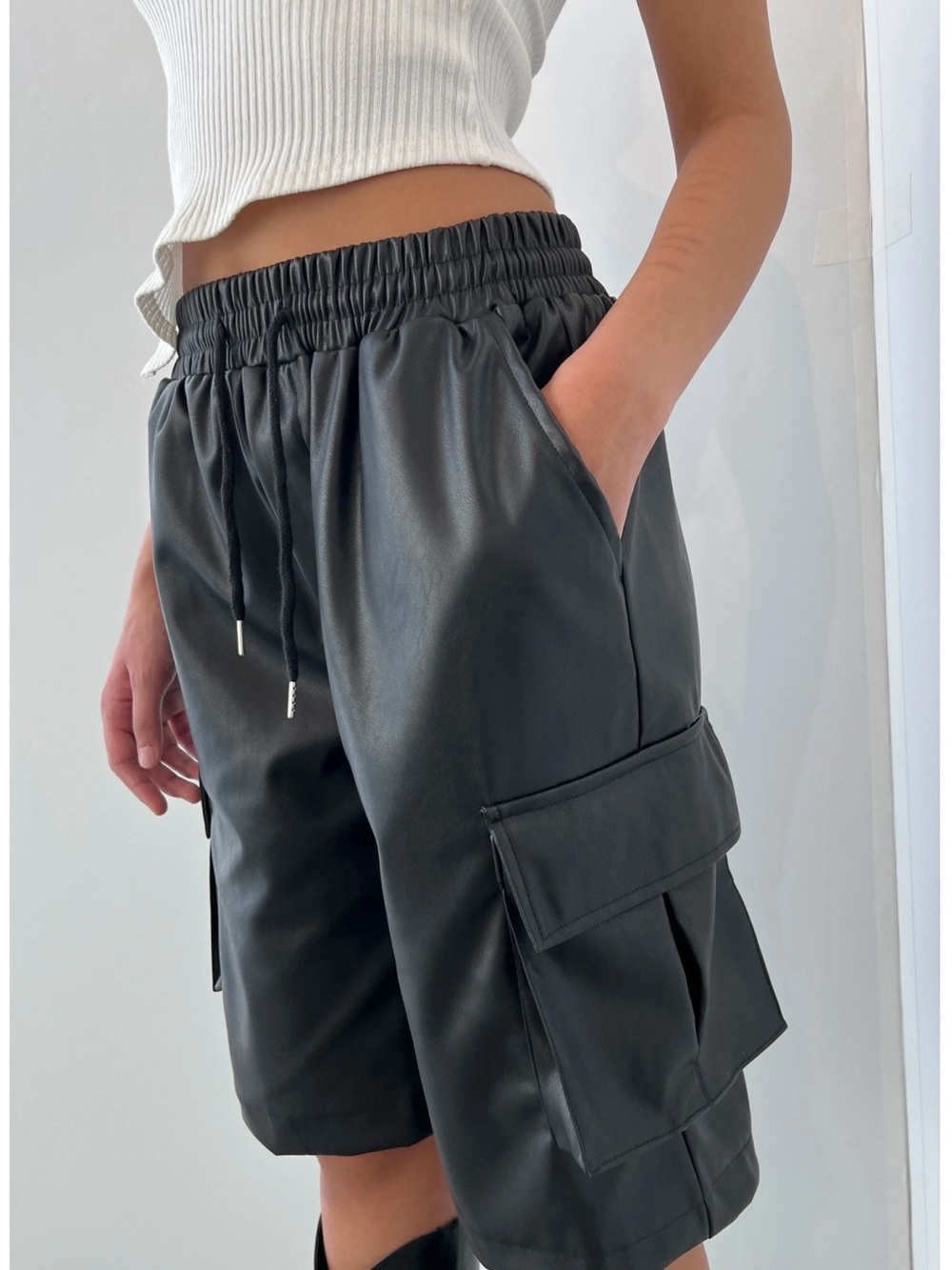 OAK + FORT VEGAN LEATHER CARGO SHORT